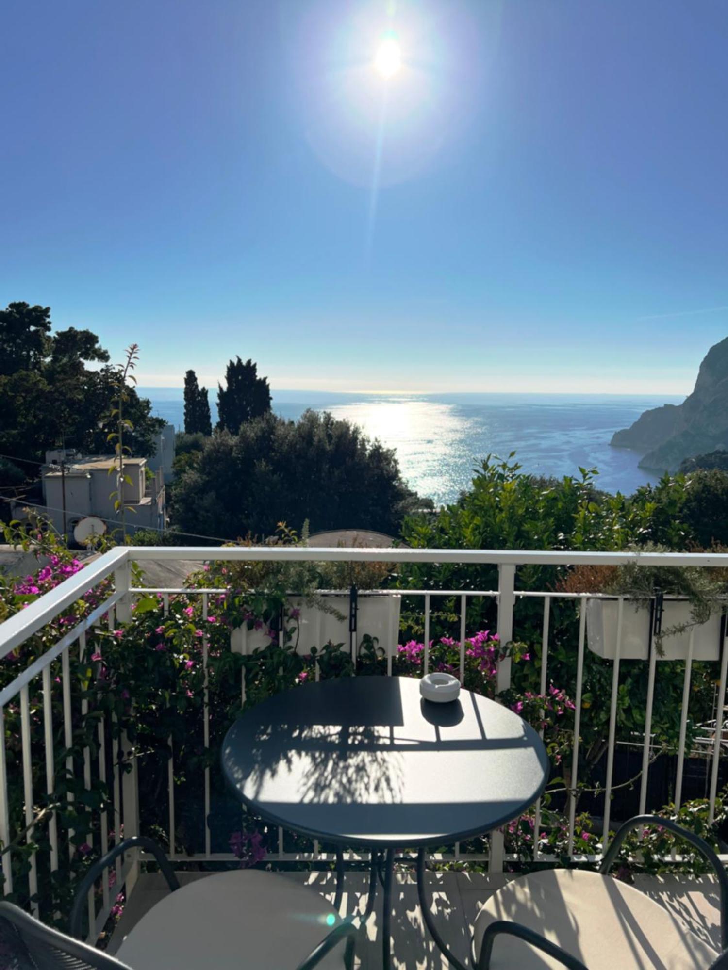 La Reginella Capri Hotel Exterior photo