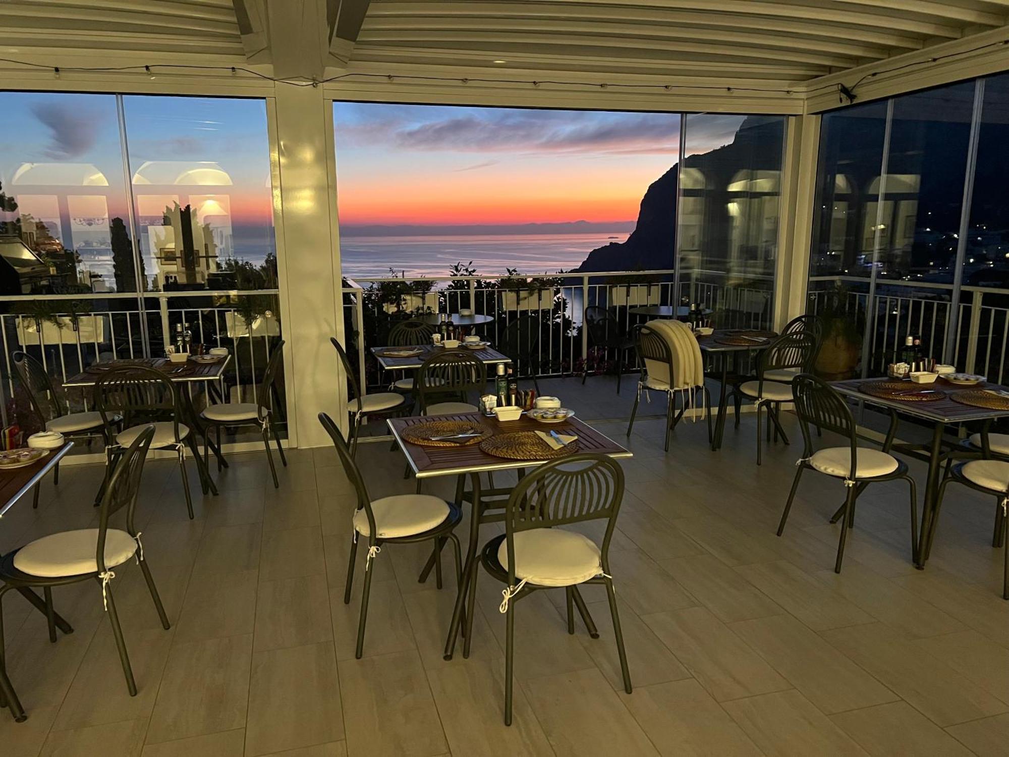 La Reginella Capri Hotel Exterior photo