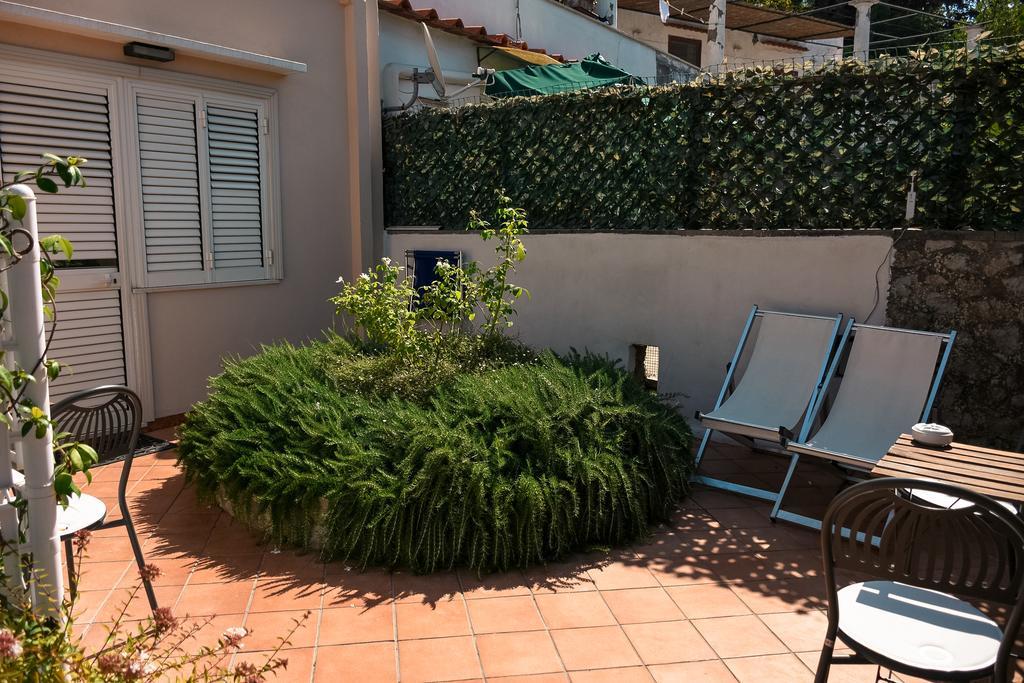 La Reginella Capri Hotel Exterior photo